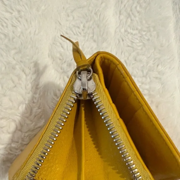 Balenciaga Compact Wallet - Picture 11 of 16